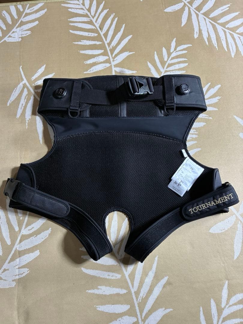 未使用　ダイワ　トーナメント　ヒップガード　サイズＬ　検）クーラー　バッカン