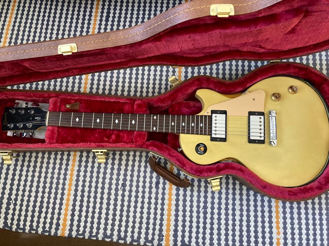 Gibson Les Paul　 VIＸＥN　イエロー　2006年製