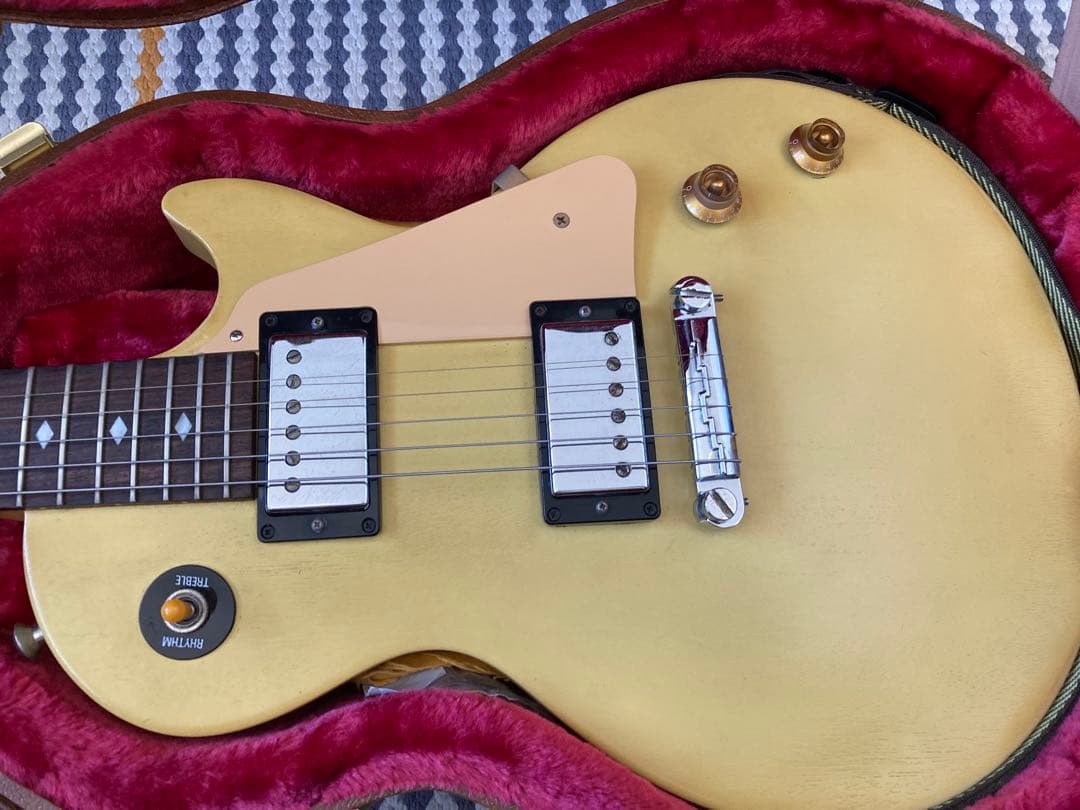 Gibson Les Paul　 VIＸＥN　イエロー　2006年製