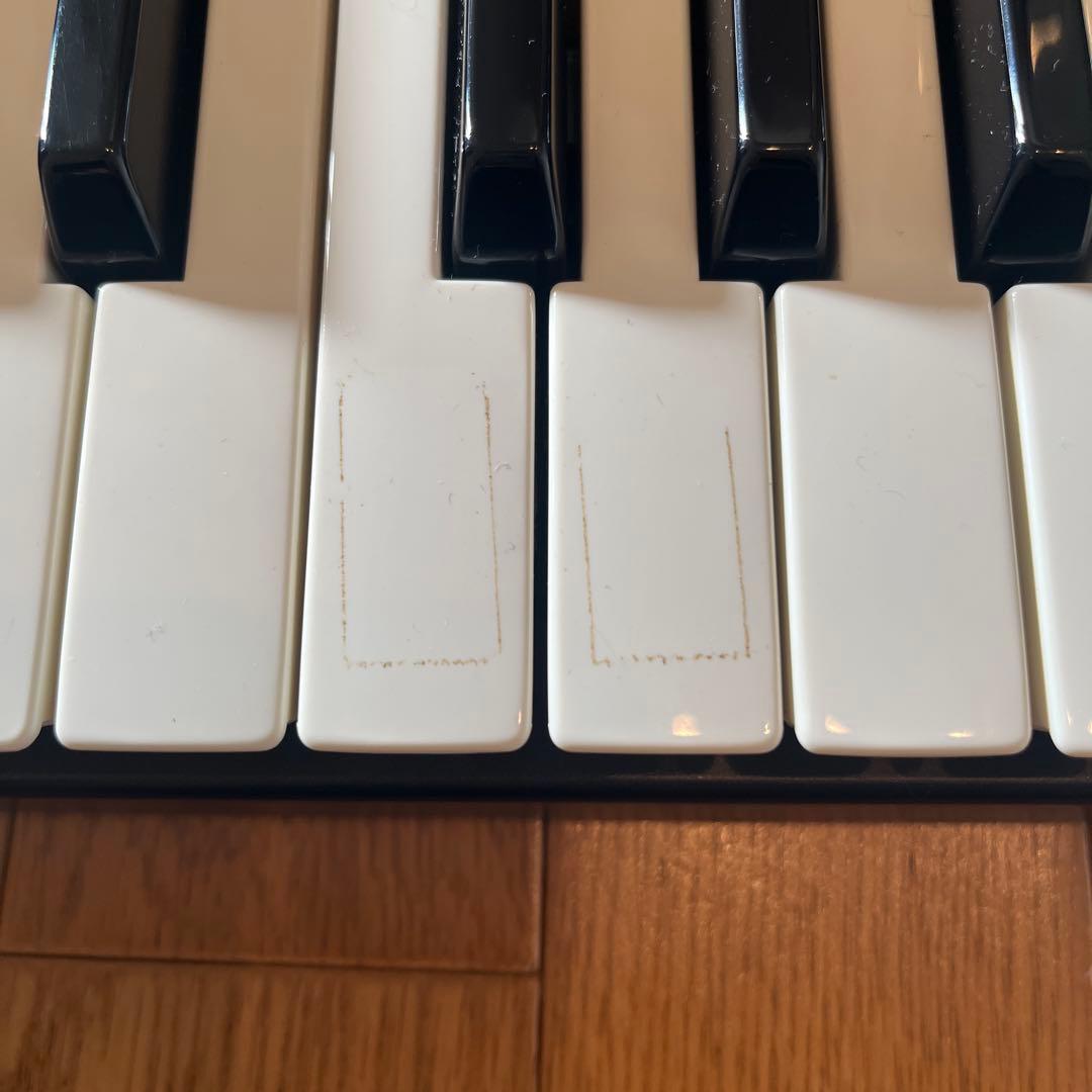 X5D KORG シンセサイザー（出ない音あり）