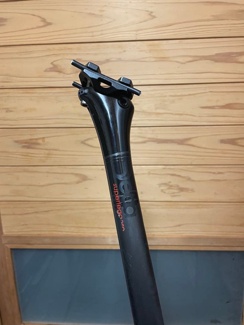 DEDA SUPER LEGGERO カーボン　シートポスト 軽量　27.2