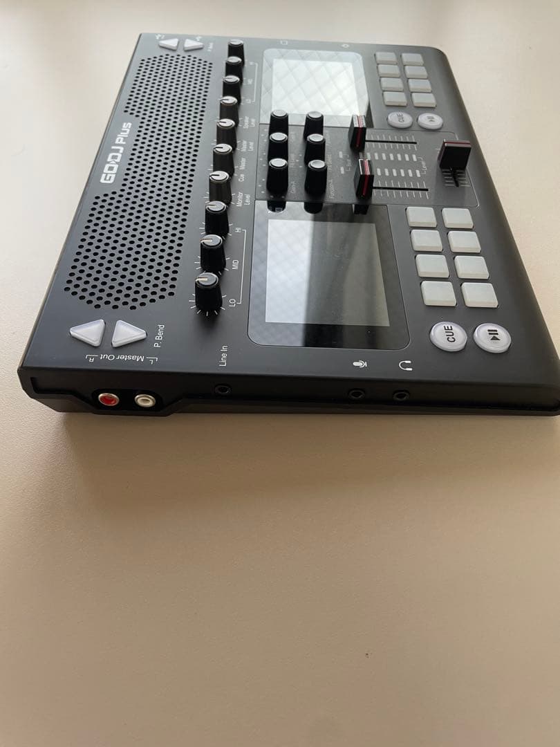 GODJ plus/ゴーディジェイプラス