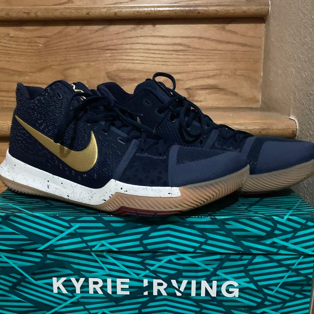Kyrie Irving バスケットシューズ ネイビー/ゴールド