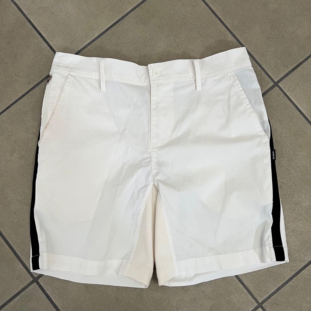 BANDEL GOLF バンデルゴルフ　ハーフパンツ　ズボン　ロゴ　M-L 白黒