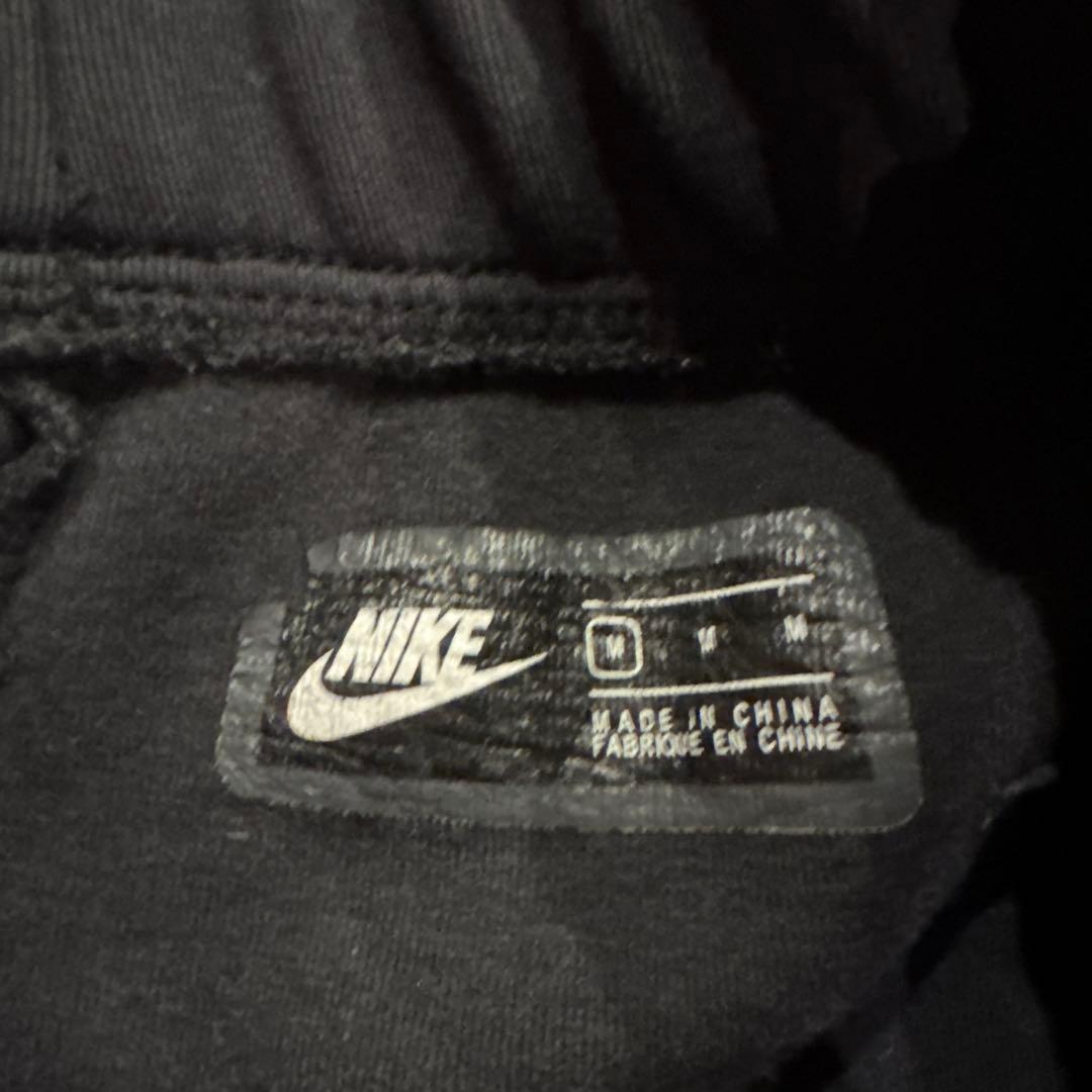 人気　Nike テックフリース セットアップMグレ ー/ブラック