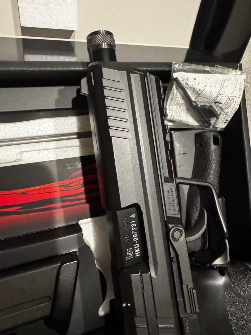 東京マルイ　HK45 ガスブロ　マガジン2個付き　バレルカスタム(純正あり)