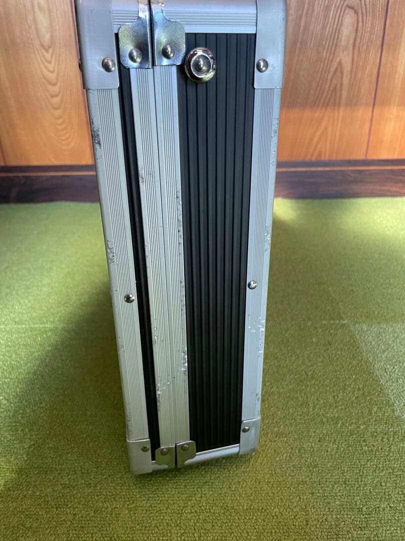 BOSS ME-80 ギターエフェクター（エフェクターケース付き）