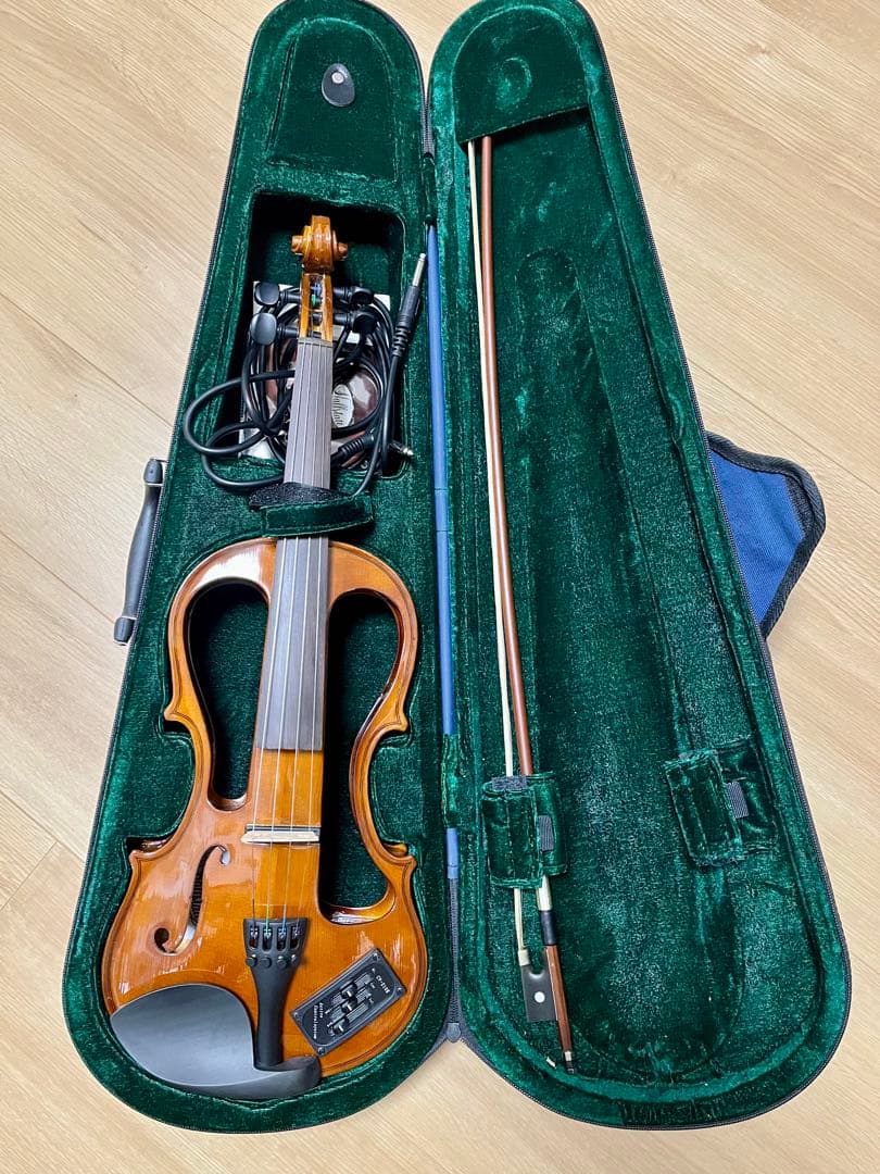 Hallstatt（ハルシュタット） エレクトリックバイオリン ケース付き