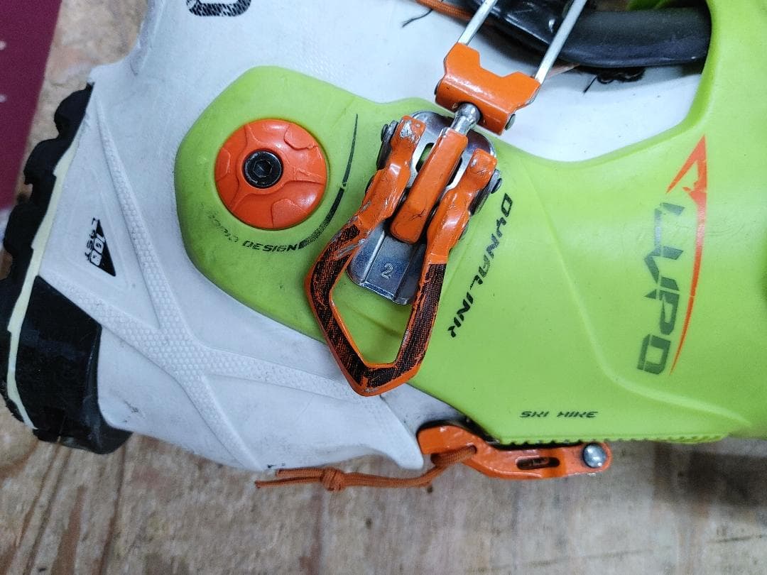 スキー 26-26.5 DALBELLO LUPO 100