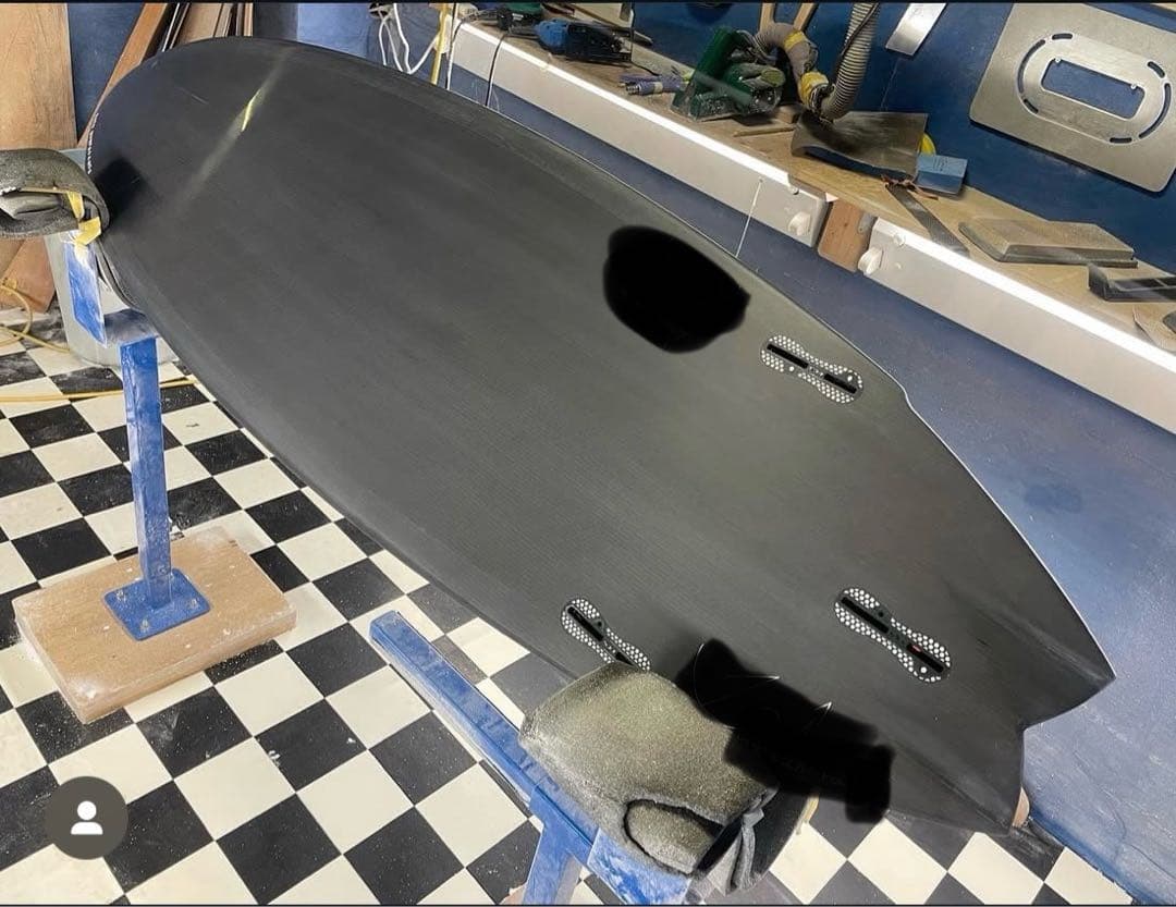 【美品】フルカーボン　サーフボードJapanシェイプ　シャープアイ　JS