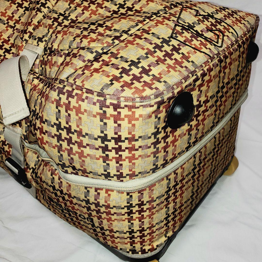 快適グッズ・旅行小物 BURTON WHEELIE SUB TRUE BLACK