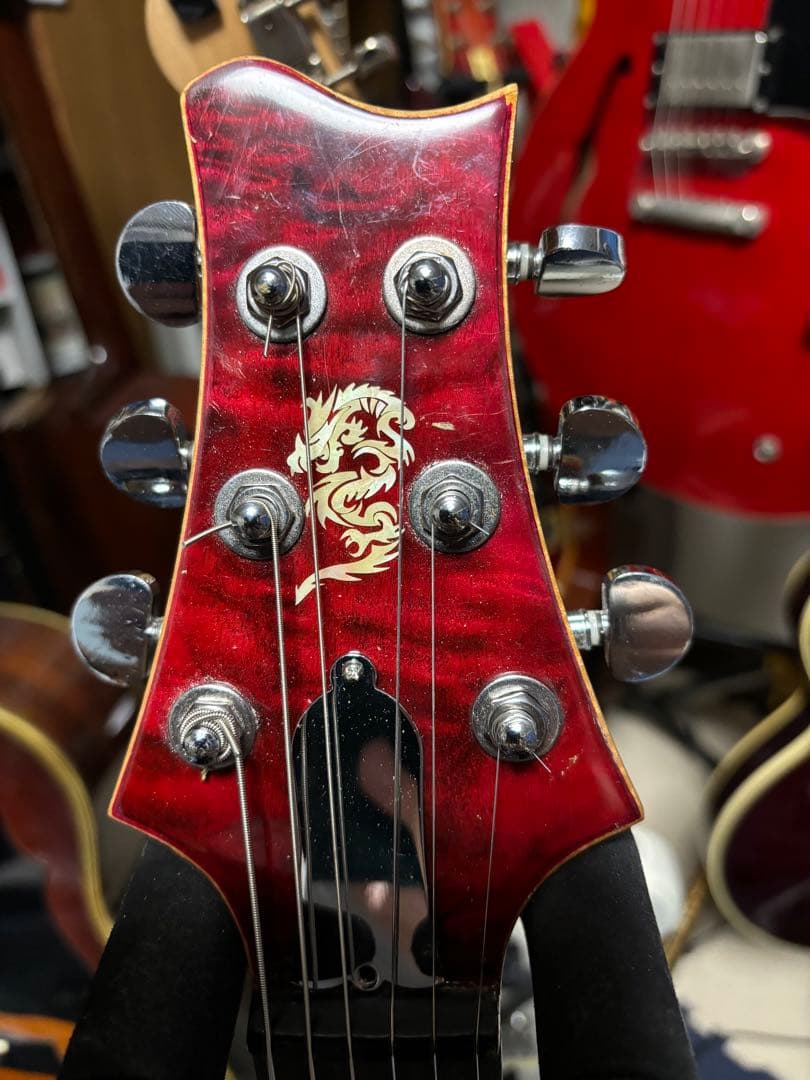 ダブルカッタウェイ　ゴールド GROVER ペグ、BIGSBY搭載　ジャンク