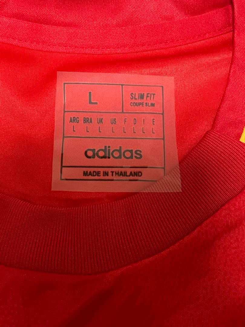 2024年スペイン代表ホームユニフォーム