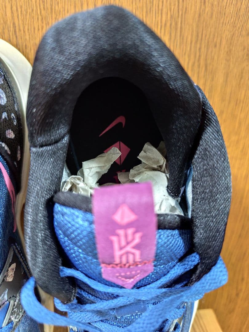 Nike Kyrie Low5　ナイキ　カイリーロー5　27.0cm