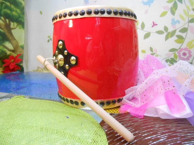 新品未使用(送料無料)13.980円　エイサー小太鼓18cm 撥付き