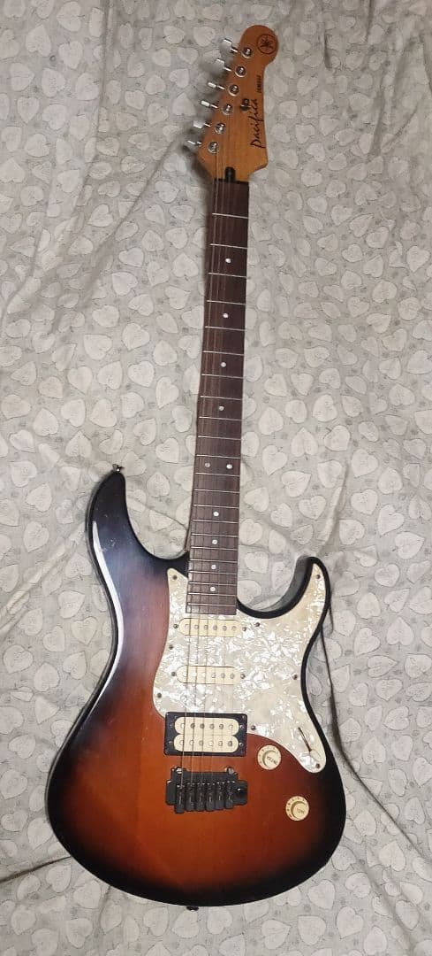 YAMAHA PACIFICA 604W　ジャンク　パシフィカ