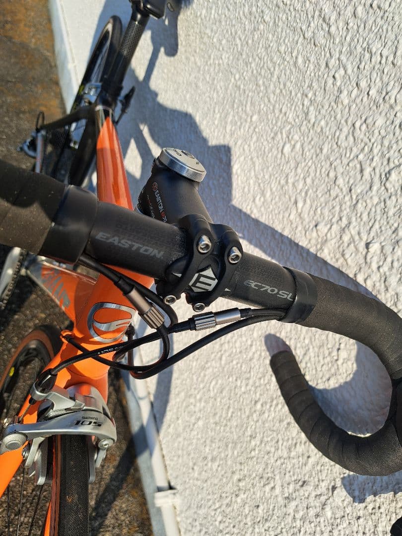 GIANT TCRallianceアルミ&カーボンフレームシマノ5800系11速