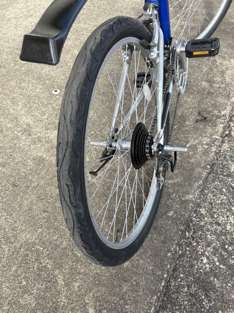 新品タイヤ・フルサス・折り畳みマウンテンバイク(26㌅)お届け出来ます。引取可能