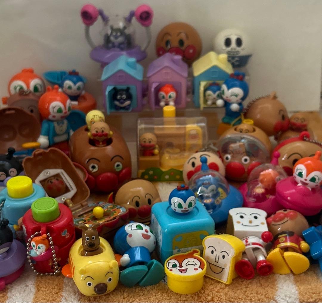 アンパンマン　ガチャガチャ　食玩　おもちゃ　詰め合わせ３０個以上ジャムおじさん