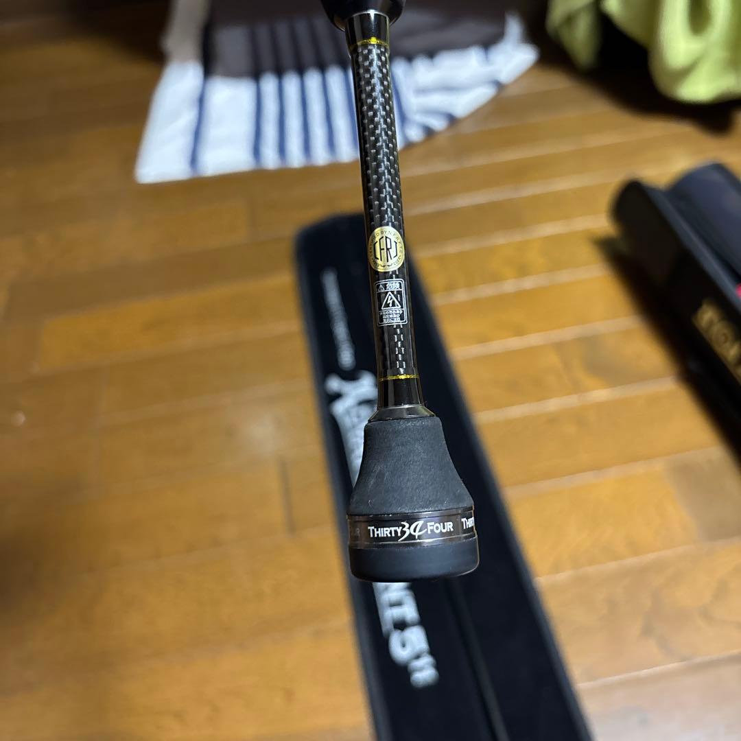 美品THIRTY FOUR ADVANCEMENT 5'11 ロッド ケース付き