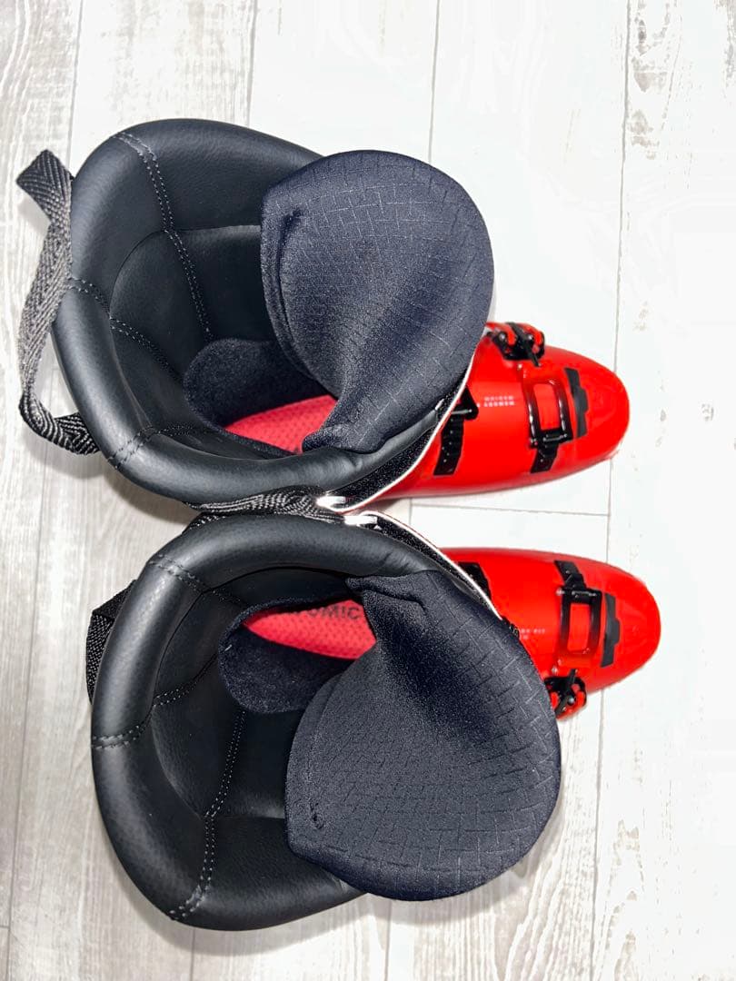 定価50％OFF ATOMIC スキーブーツ 23-24モデル 28-28.5
