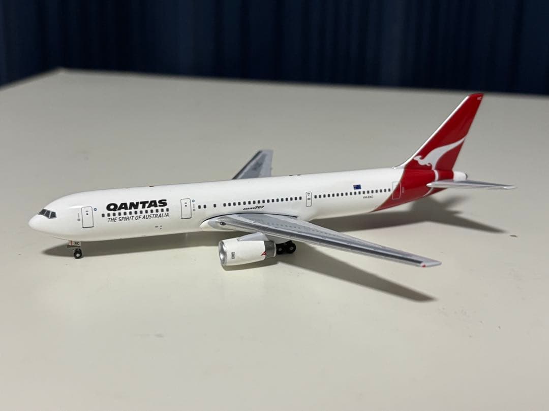 カンタス航空 B767-300 2機