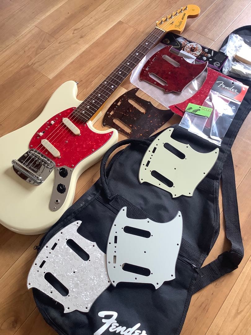 Fender JAPAN MG65 MUSTANG⭐︎エレキギター