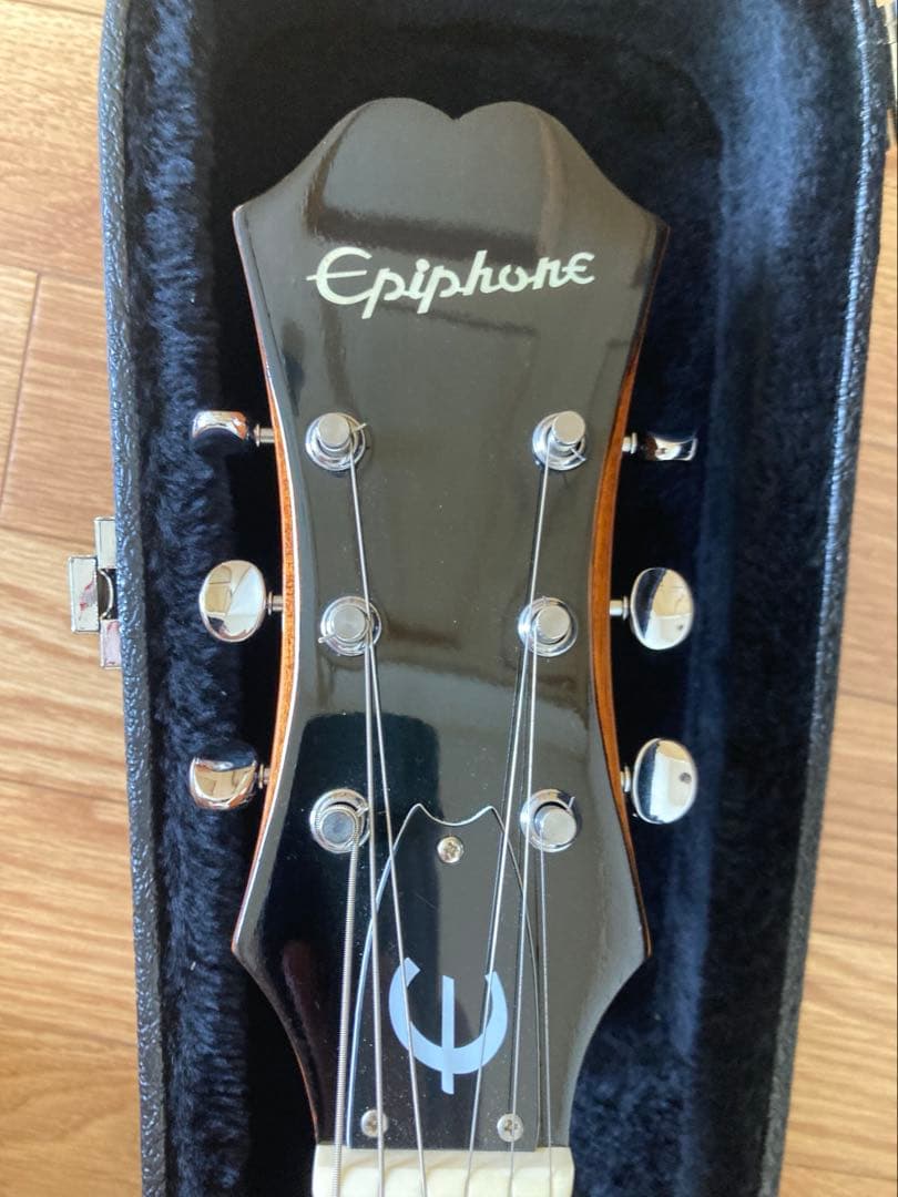 エピフォンカジノ　ナチュラル　ピアレス製