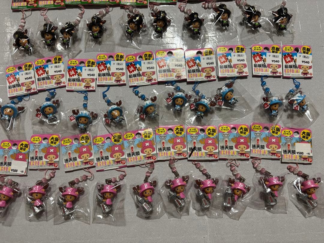 新品　チョッパー ご当地　ストラップ ワンピース ONE PIECE 40個