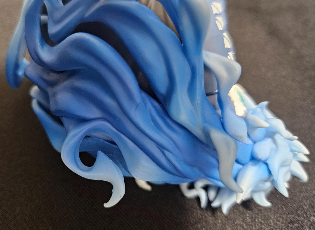 ツイステ プレミアムグレイスシチュエーションフィギュア 椅子 イデア