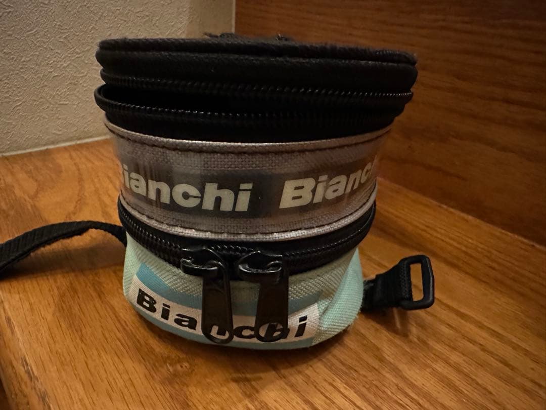 Bianchi サドルバッグ ELライト機能付き