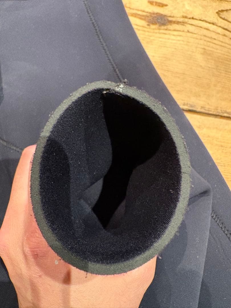 3ミリ　RASH黒ウエットスーツ　オーダー