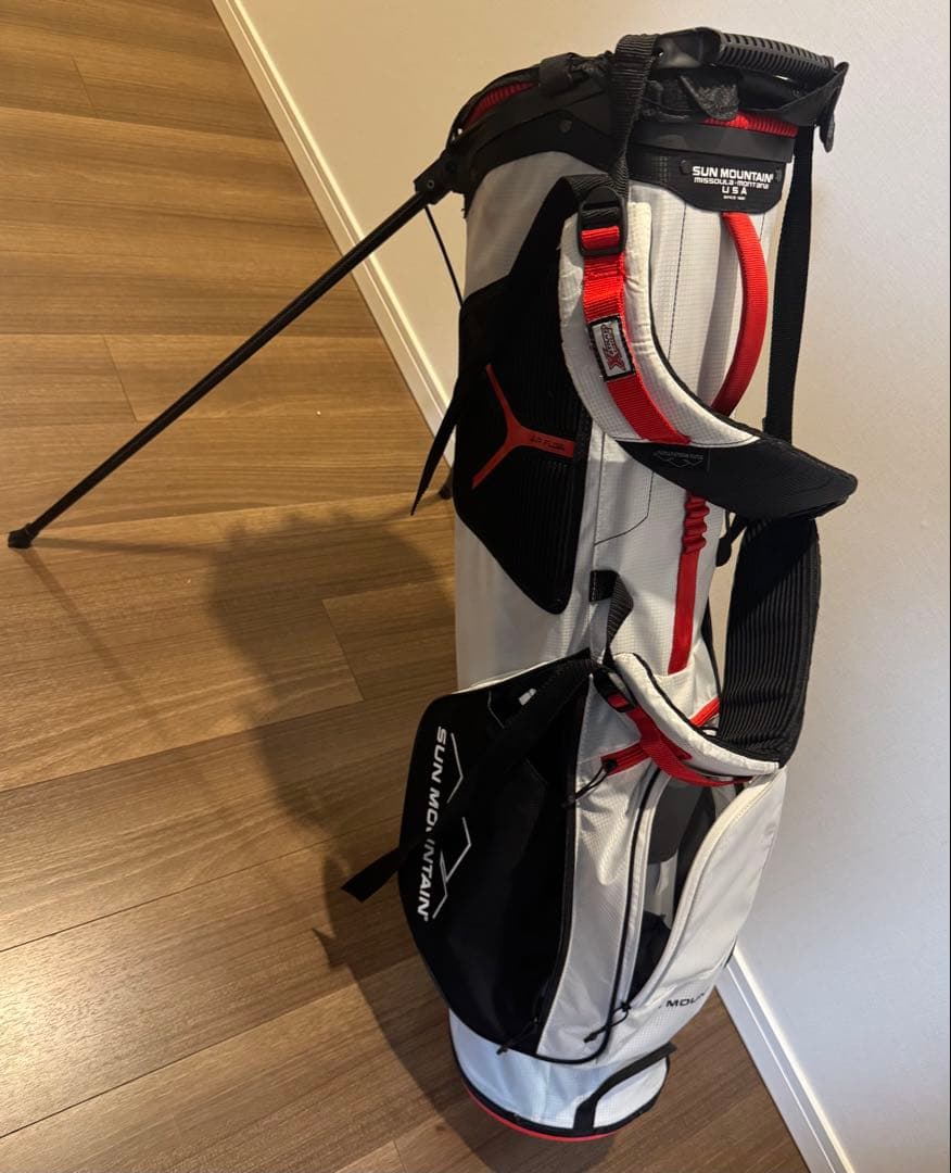 SUN MOUNTAIN スタンドバッグ ホワイト/ブラック/レッド