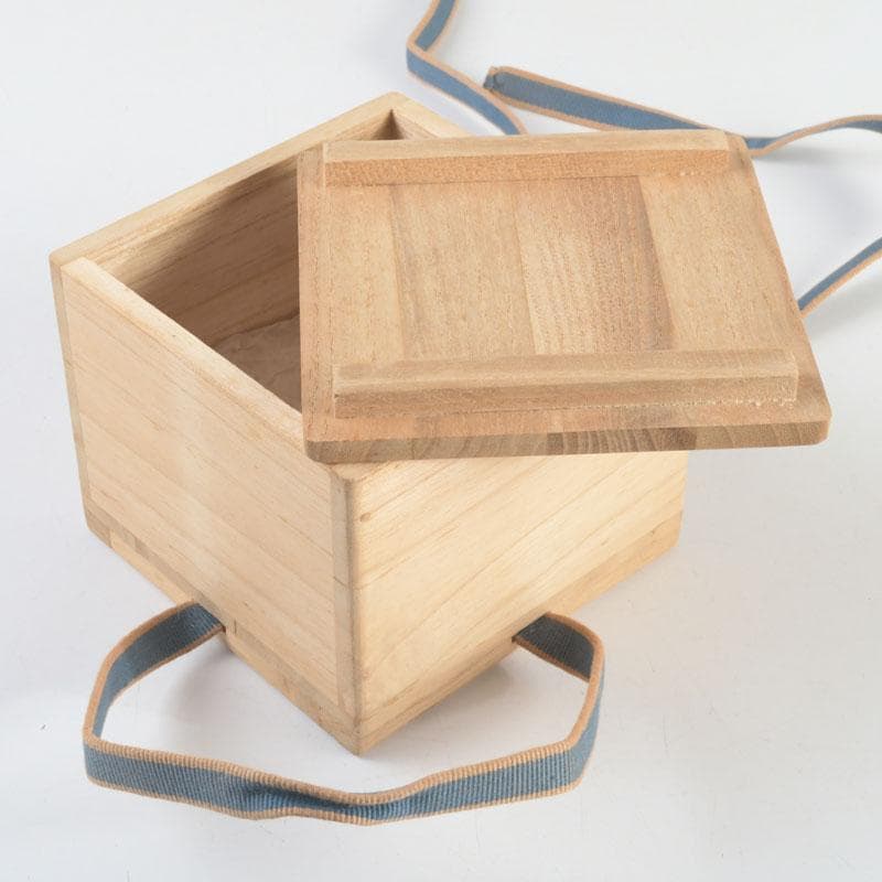 茶道具　染付金彩　りんどう図　御薄器　在銘　共箱　V　9482