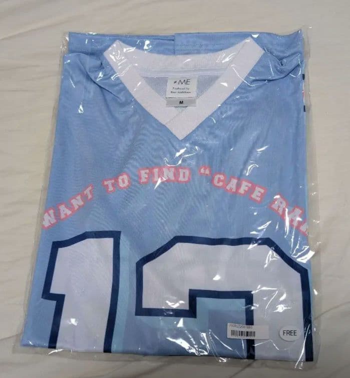 ノイミー尾木波菜さんユニホーム