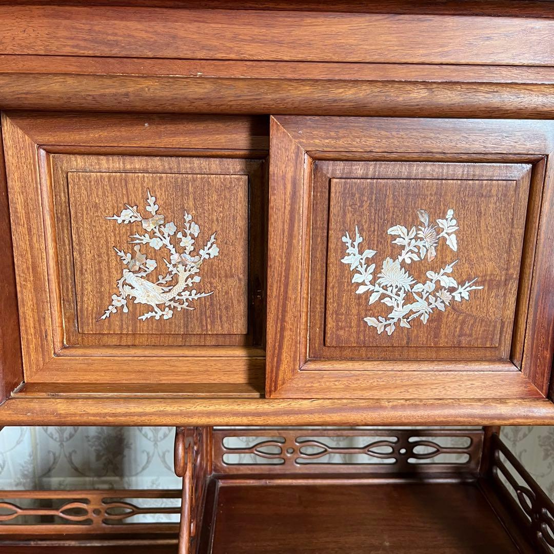 【アンティーク】中国家具 天然木 無垢材 茶箪笥 飾り棚 唐木 螺鈿細工 古家具