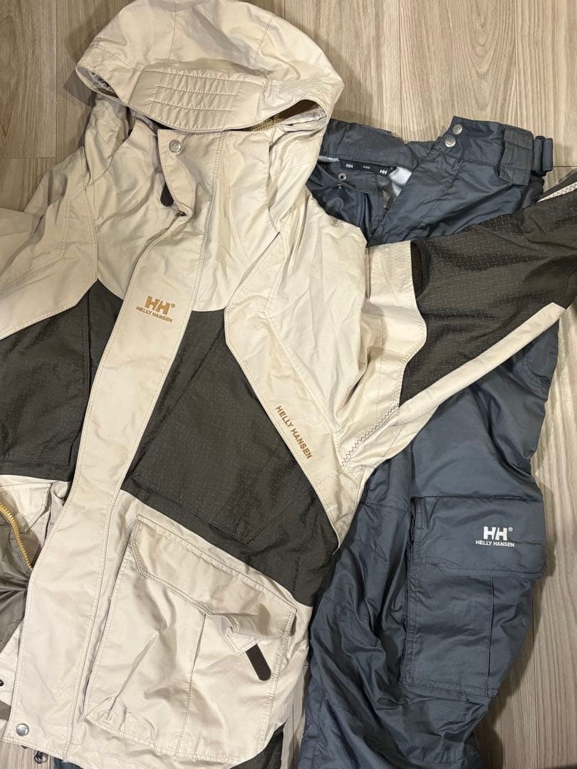 Helly Hansen スノーボードウェア　セット