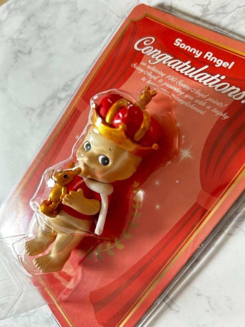 sonny angel Mini Figure Crown Garnet 王冠