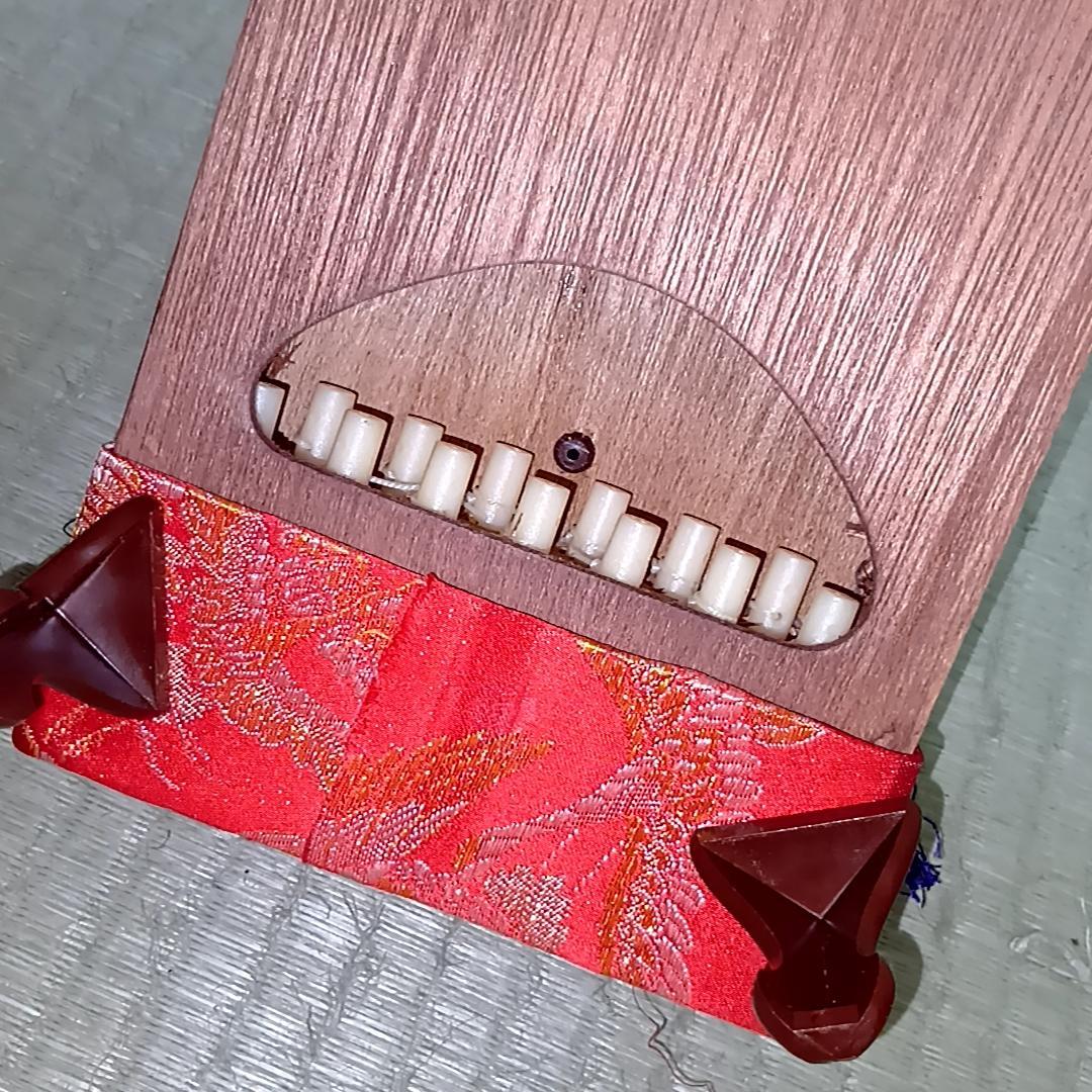 短箏 短琴 ミニ琴 二尺琴 13弦 和楽器 弦楽器 琴柱　60cm