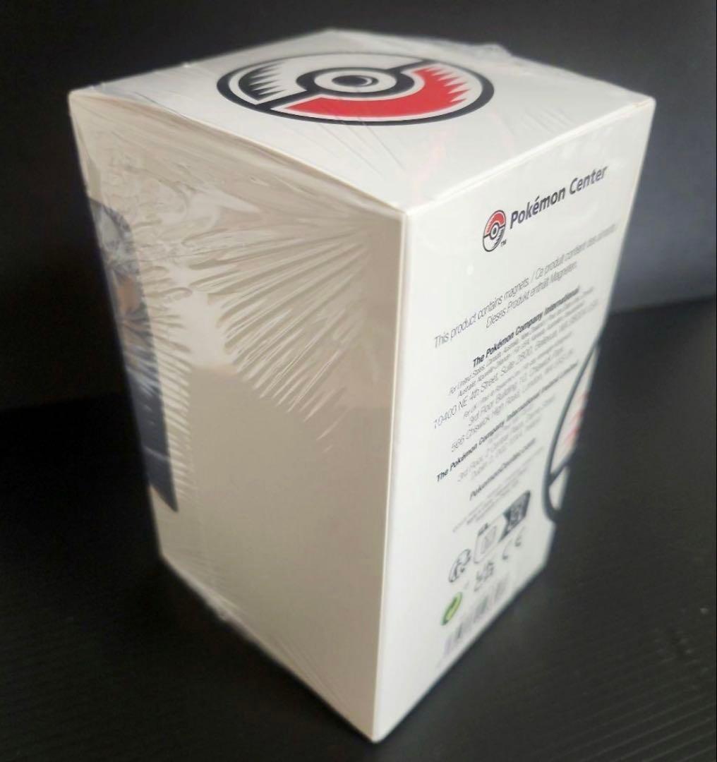 【海外ポケモンセンター限定品】エーフィ　ブラッキー　プレミアムデッキケース