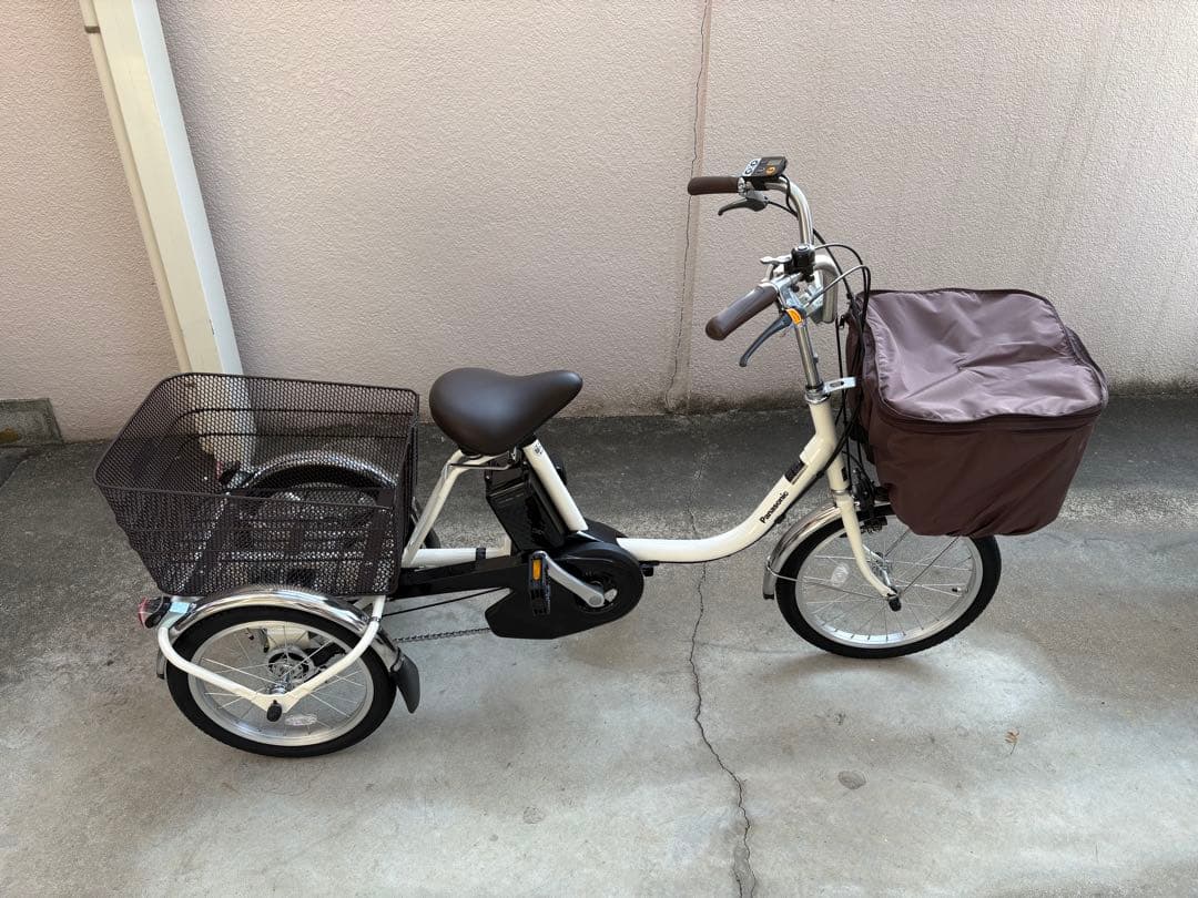 電動アシスト三輪車 パナソニック　ビビライフ　ほぼ新品