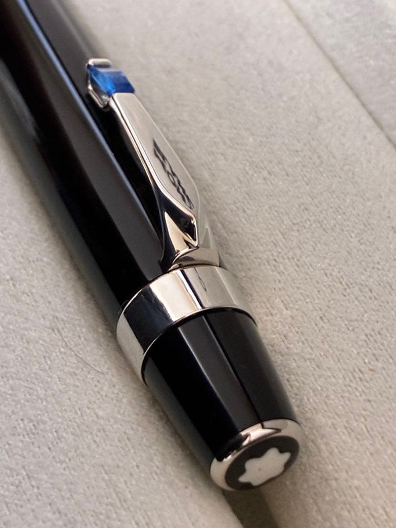 ◾️プラチナ◾️モンブラン◾️ボエム ボールペン◾️ブルーストーン◾️化粧箱付属◾️筆記良◾️