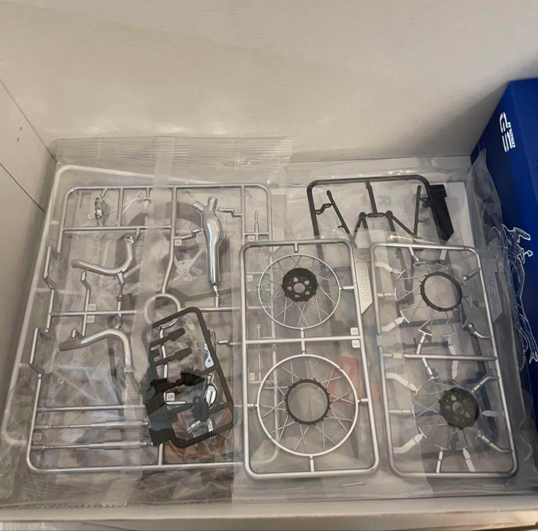 1/9  R 1250 GS アドベンチャー パニア&トップケースセット