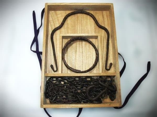 釣釜道具「田中敏孝」鉄製 釣手 釜鐶 釜鎖 茶道具 自在鎖 茶釜鎖 吊り鉄鎖