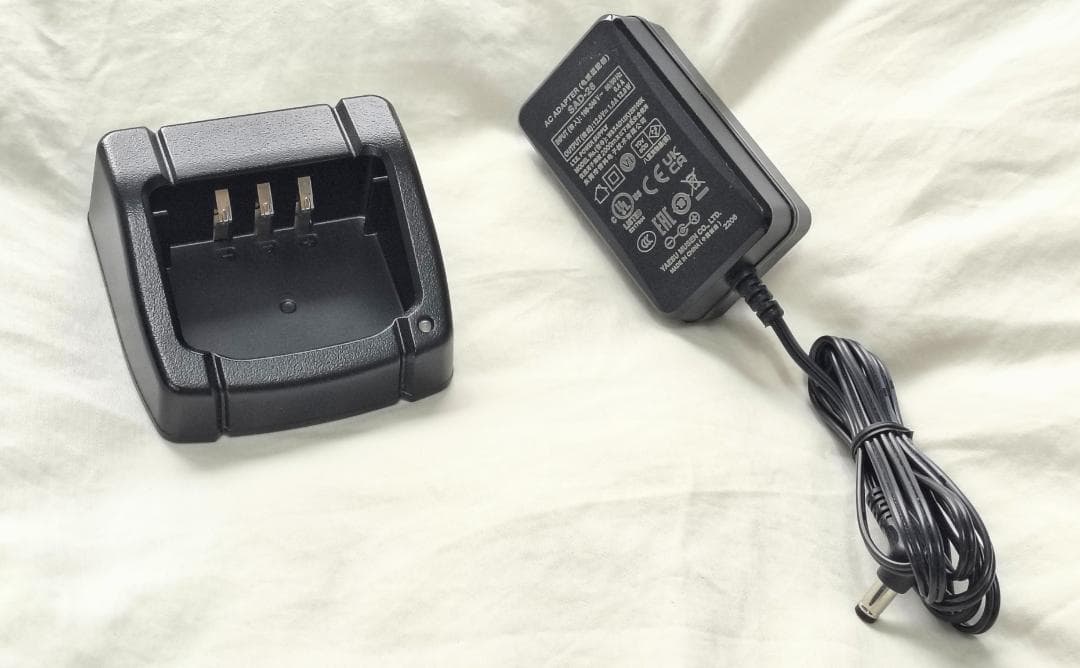 トランシーバー FT-65