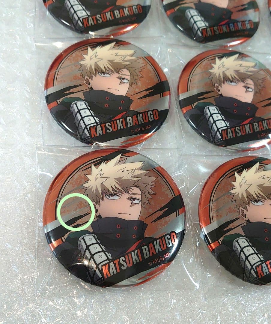 ヒロアカ　渋谷　東急コラボ　爆豪勝己　缶バッジ　購入特典　カード　ミニキャラ