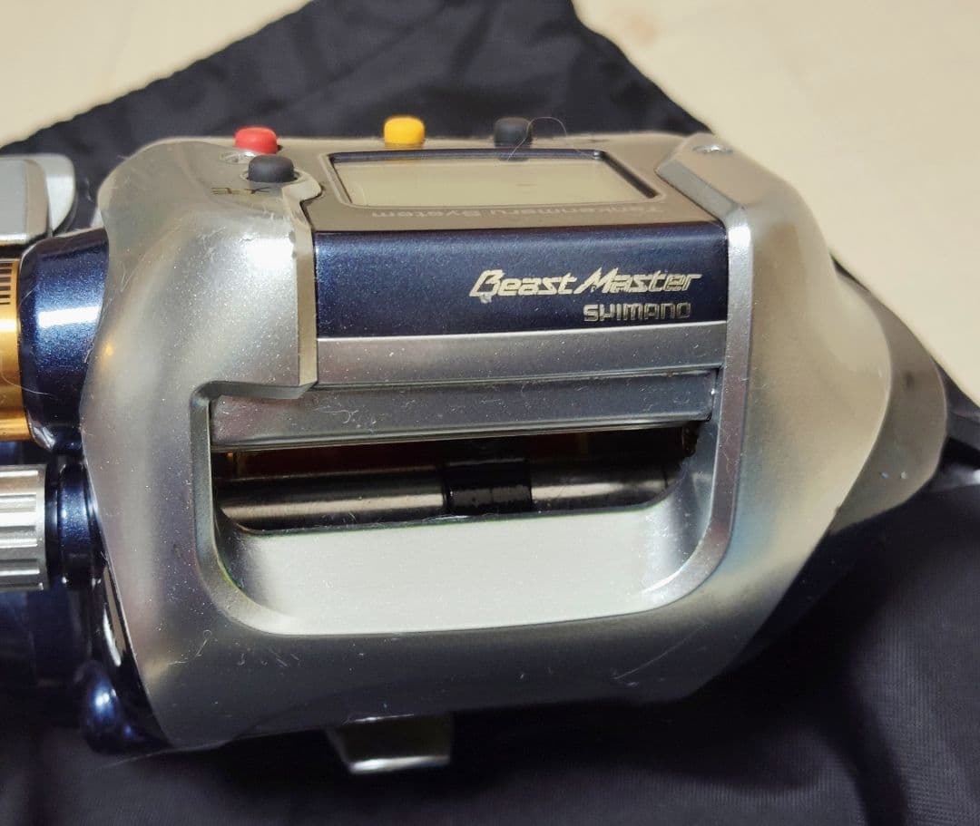 miｅ出品　シマノ電動リール電動丸ビーストマスター3000