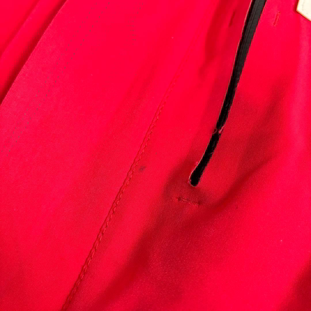 クロアチア代表チームモデル　ミズノ　スキーウェア　サイズM