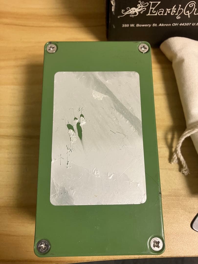 ギター Earth Quaker Devices Plumes