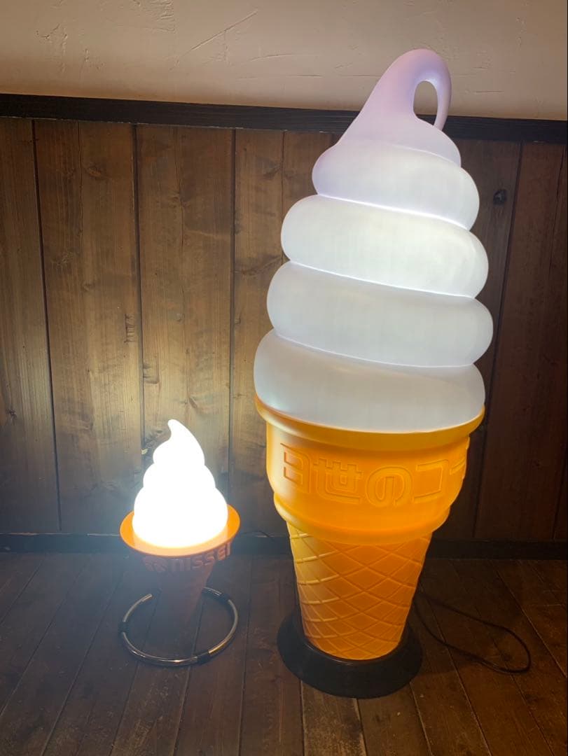【ほぼ未使用】ニッセイ NISSEI ソフトクリームスタンド 照明 ランプ